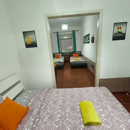Perfect Near Airport 3 Лісабон